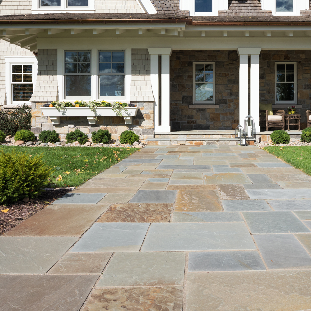 Full Color Bluestone Paving Stone (Natural Cleft)