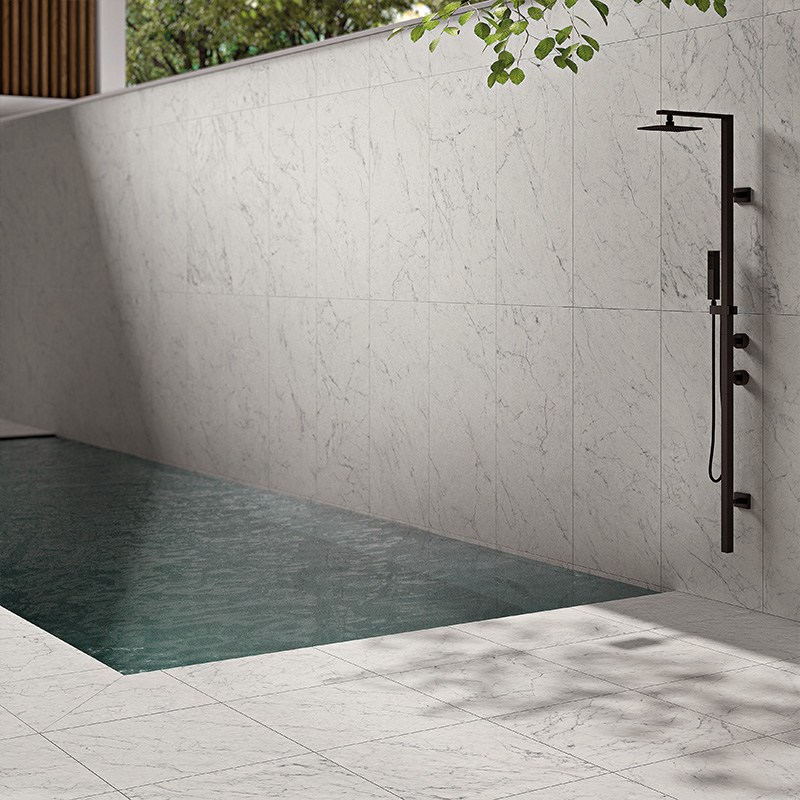 Porcelain Pavers and Tile Landmark™ Michelangelo Extra White Pool Detail