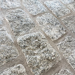 Winter Granite Tumbled Cobblestone