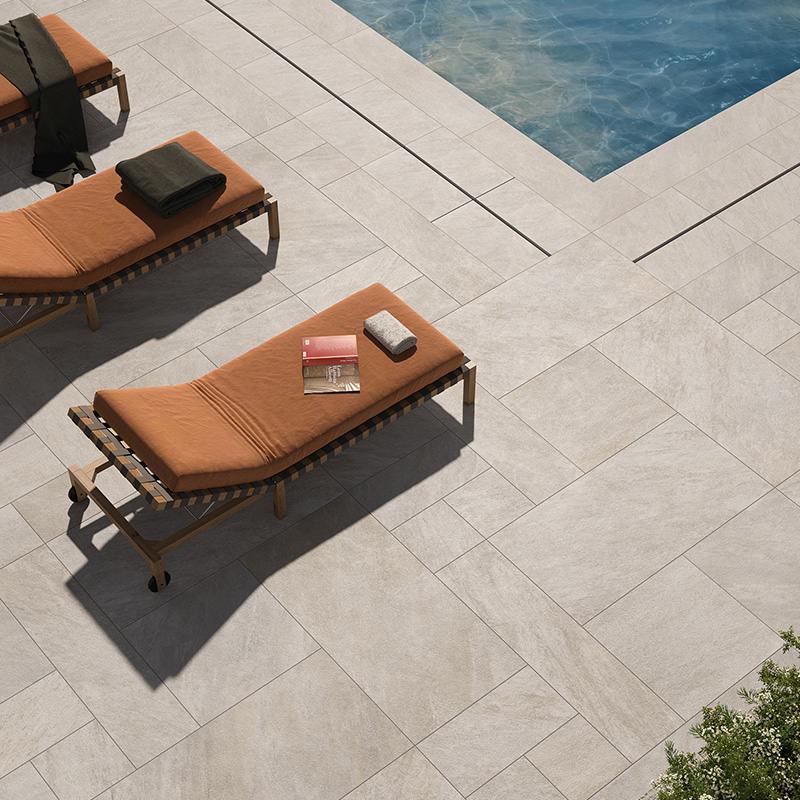 Porcelain Pavers and Tile Landmark™ Arctic White Pool