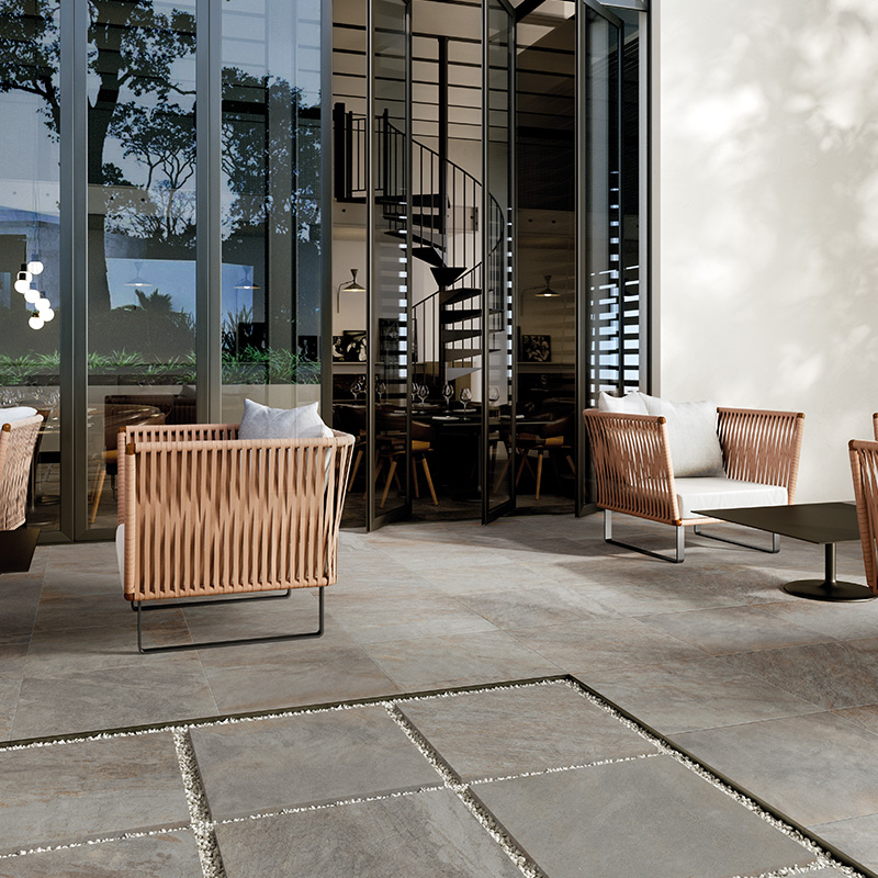 Porcelain Pavers and Tile Landmark™ Silver Quartz Patio