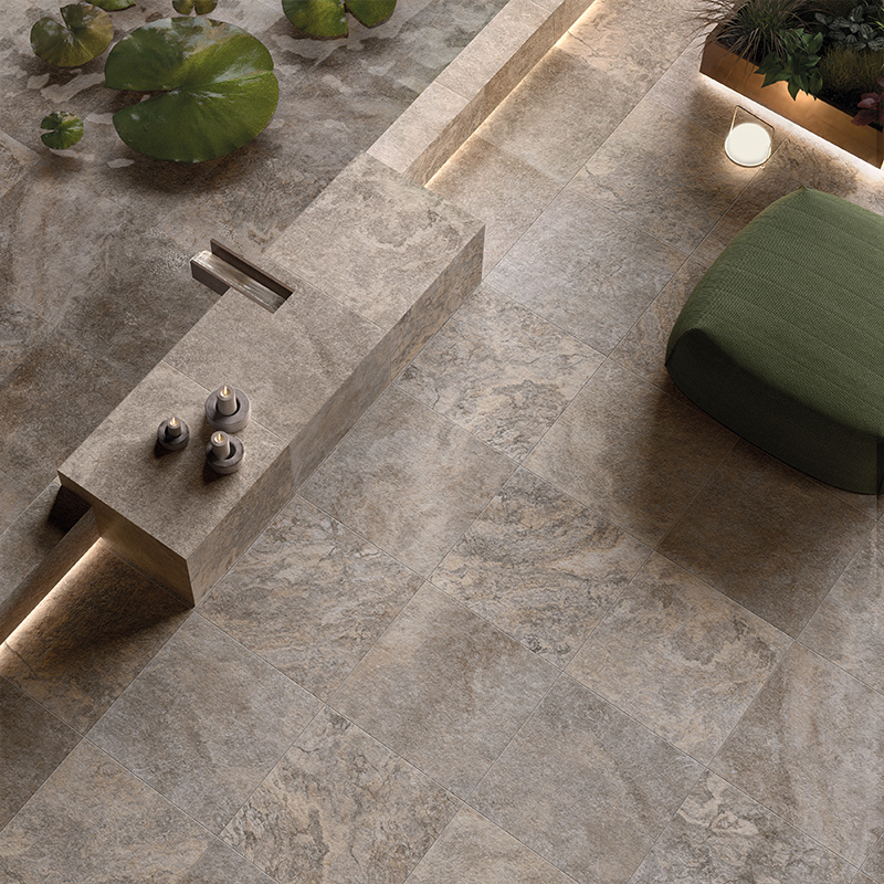 Porcelain Pavers and Tile Landmark™ Travertine Cross Cut Silver Patio