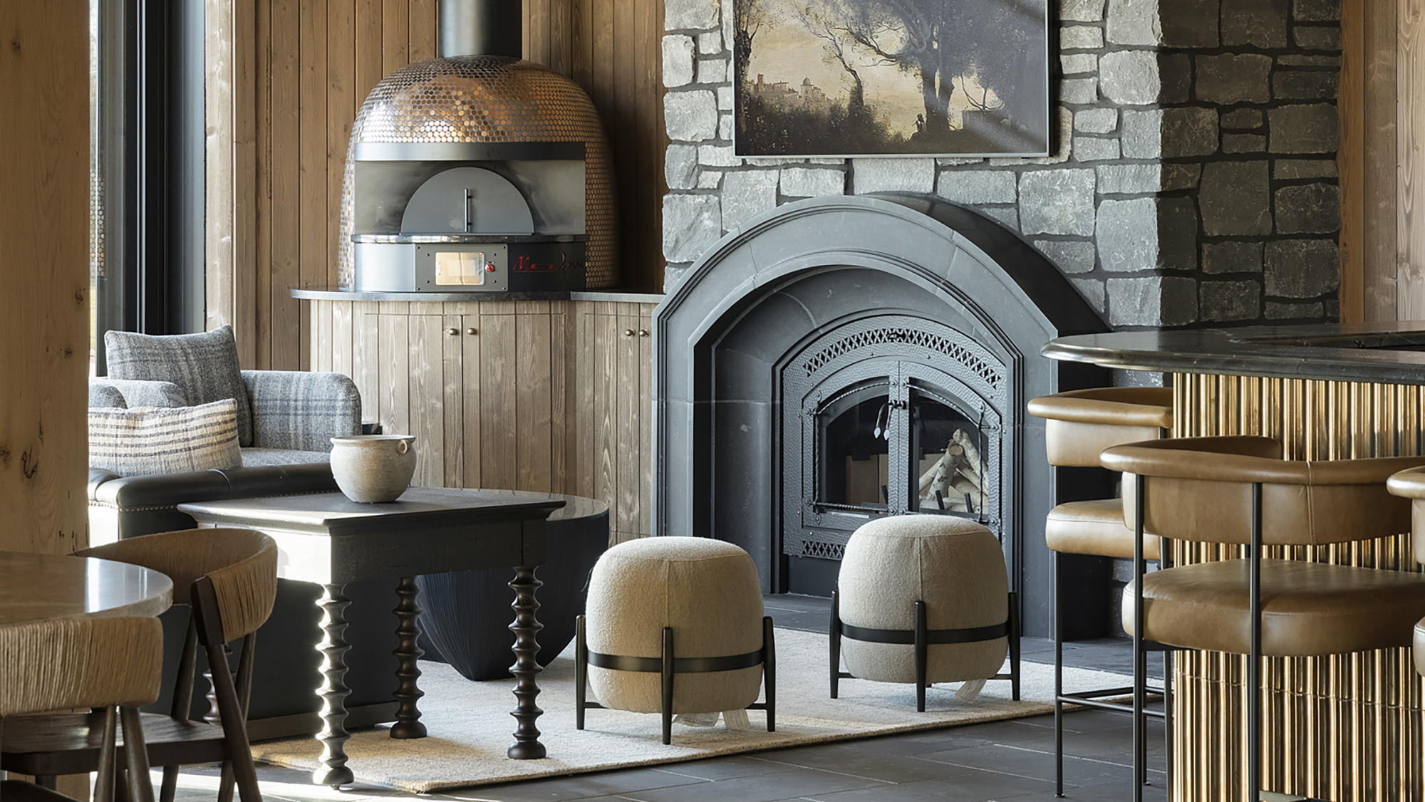 3. A bold arched design in our ravishing Friesian™ Limestone.